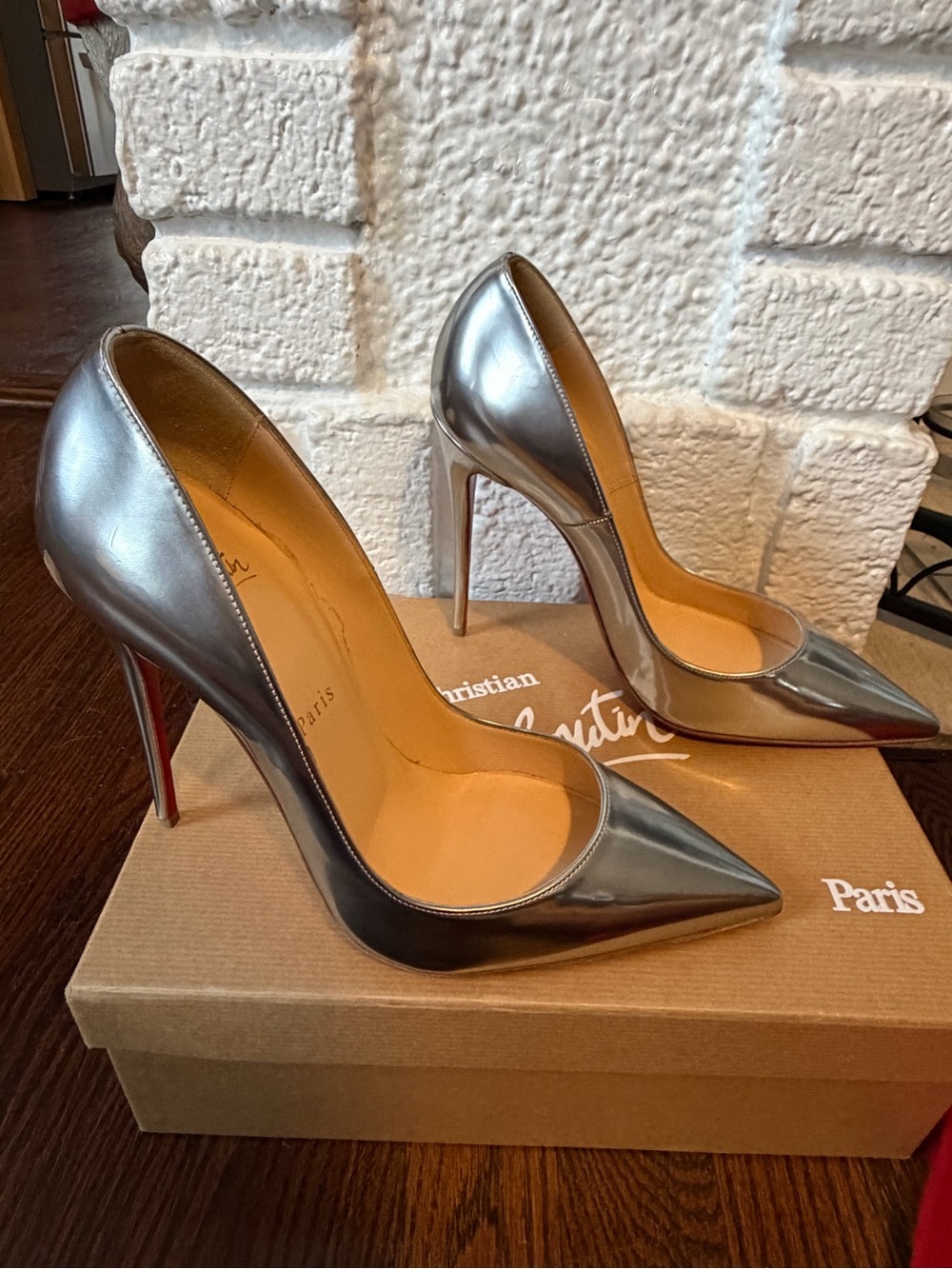BRAND NEW! Christian Louboutin silver So Kate 120mm pumps. Size: EU 39/ US 9. - Picture 2 of 10